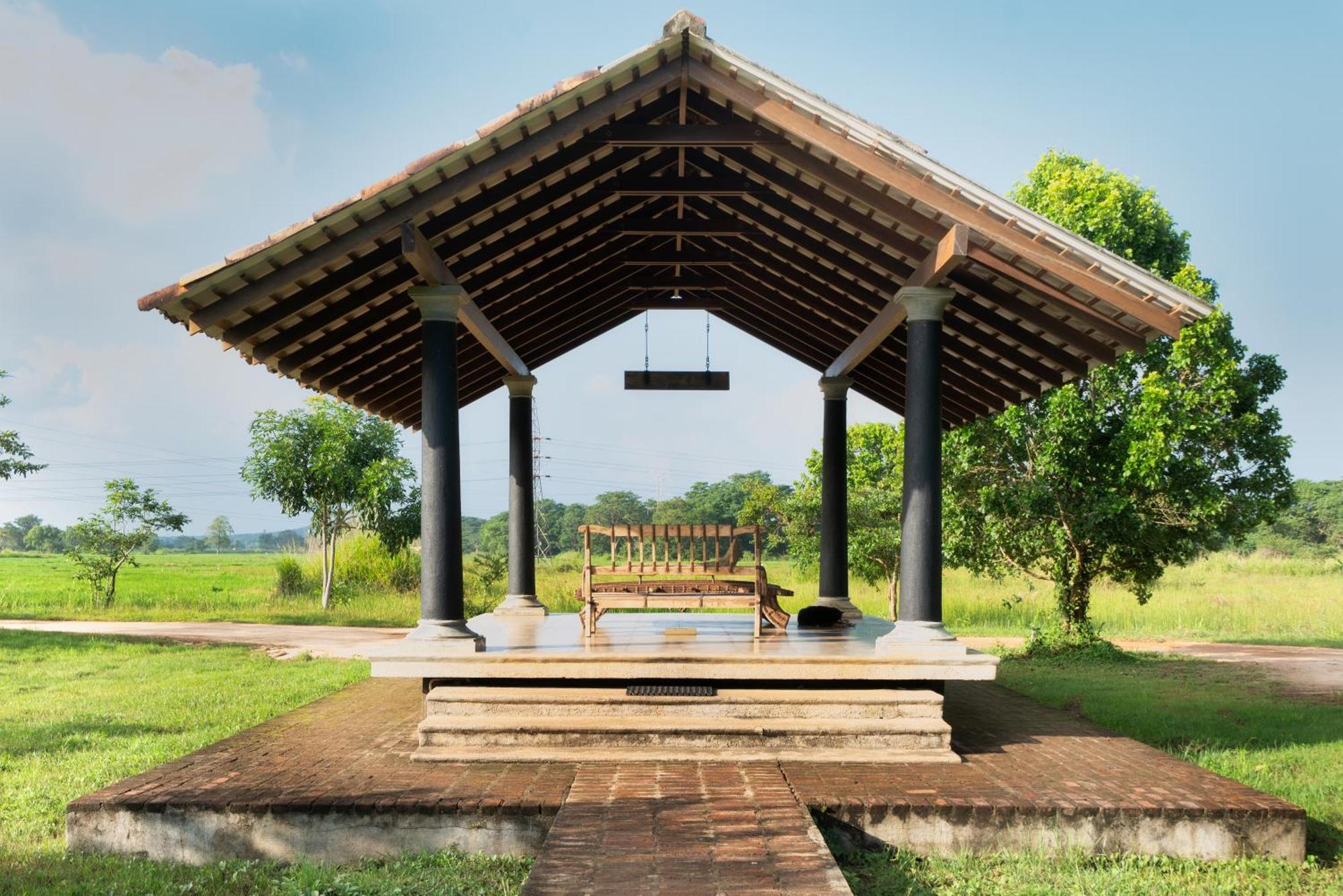 Kumbukgaha Villa Sigiriya Bagian luar foto