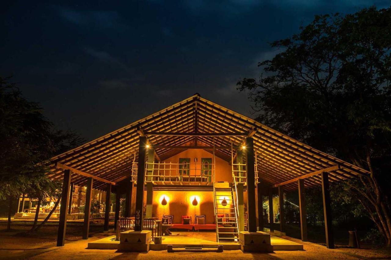 Kumbukgaha Villa Sigiriya Bagian luar foto